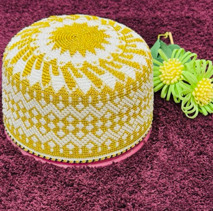 Golden Topi - D4